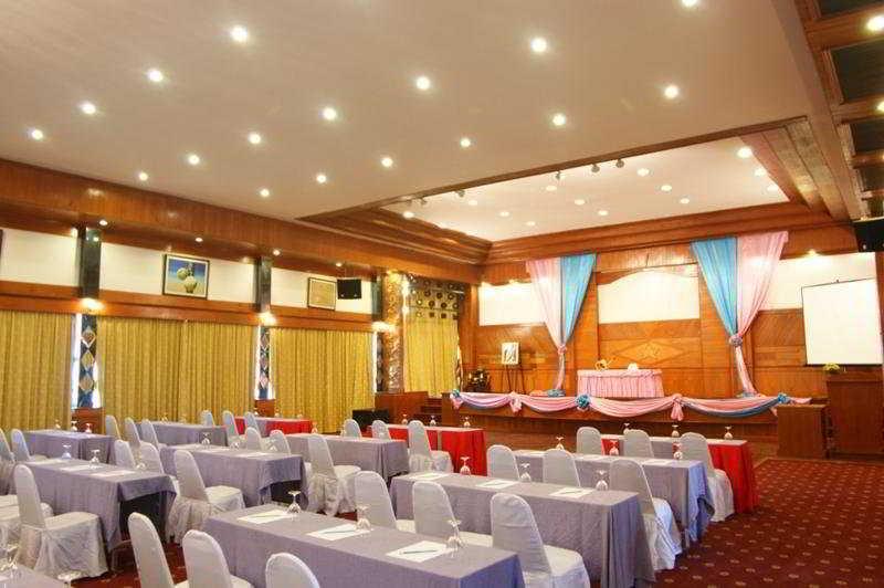 Jomtien Holiday Pattaya Hotel Luaran gambar