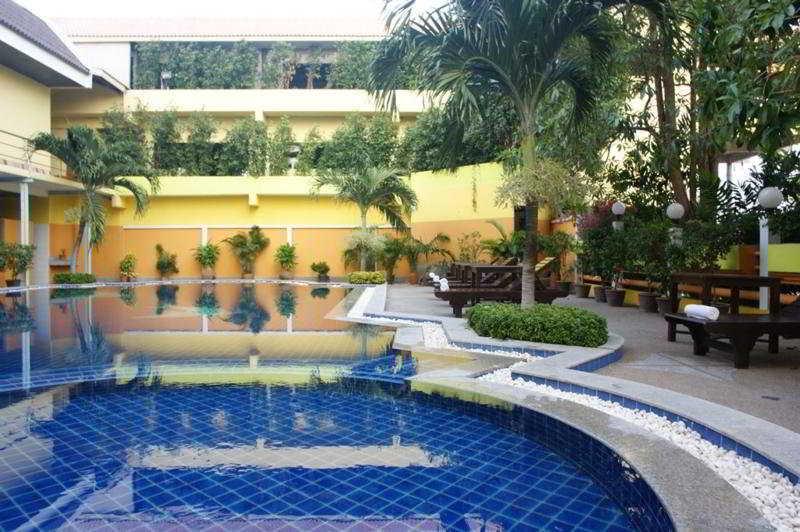 Jomtien Holiday Pattaya Hotel Luaran gambar