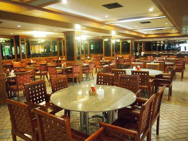 Jomtien Holiday Pattaya Hotel Luaran gambar