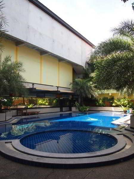 Jomtien Holiday Pattaya Hotel Luaran gambar