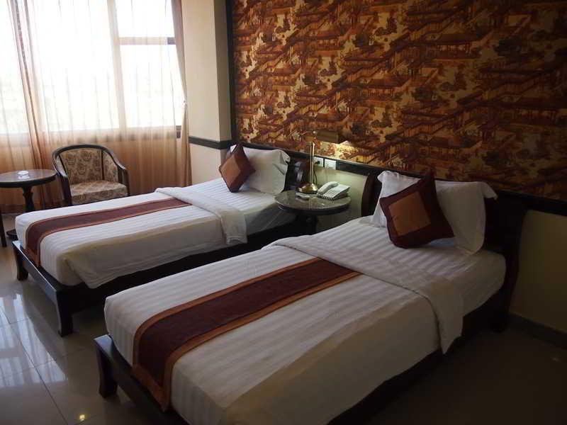 Jomtien Holiday Pattaya Hotel Luaran gambar